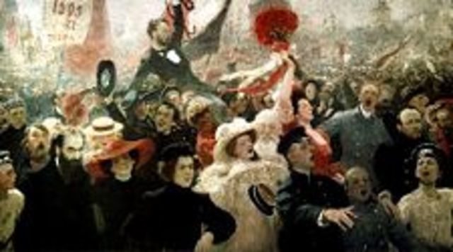 Russian Marxists split in 2 groups Mensheviks & Bolsheviks