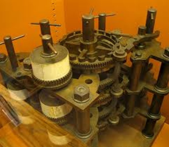 PRIMERA PROGRAMADORA