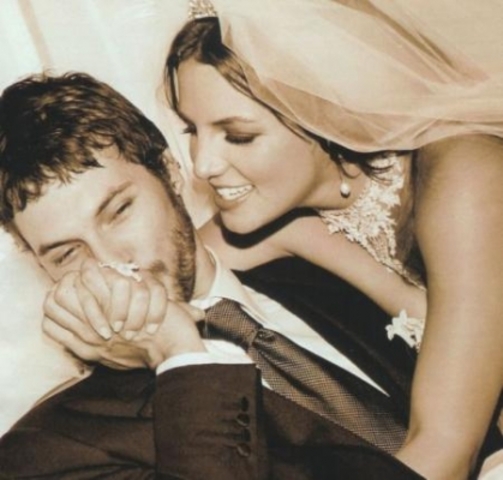 Бритни выходит замуж