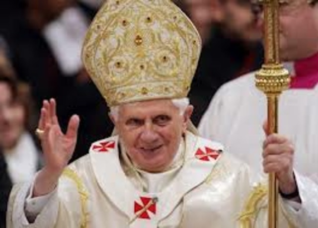 Anuncia que abandonará el pontificado