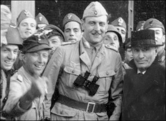 Germans rescue Mussolini