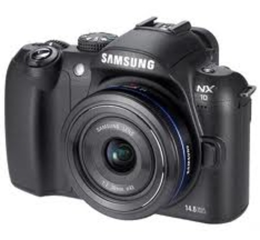 cámara digital híbrida