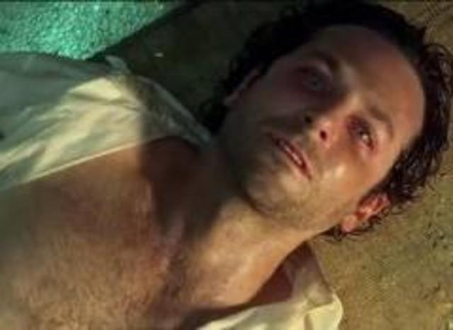 Friedrich musste draussen bleiben, und als die Bomben fiel, starb er.