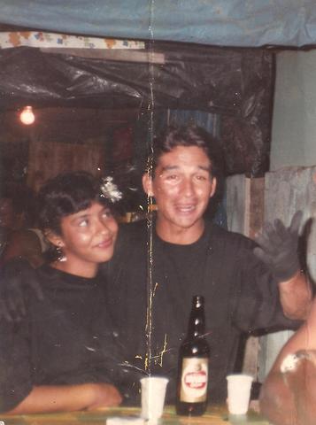 Ana e Verto começam a namorar.