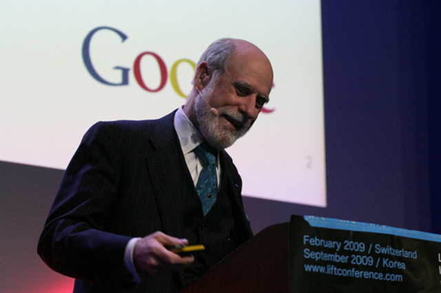 “La creación del protocolo TCP”