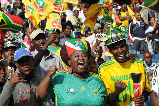 South Africa gains indepedence from Britain