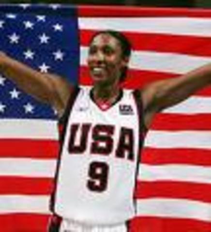 Lisa Leslie was accepted to play for the USA basketball womens national team