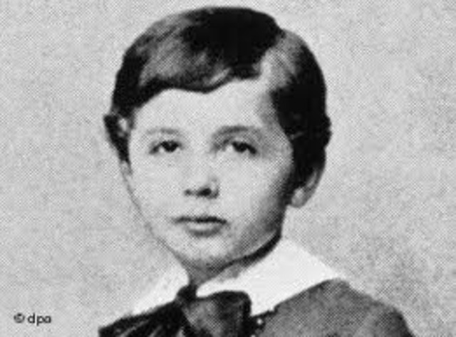 Young Einstein