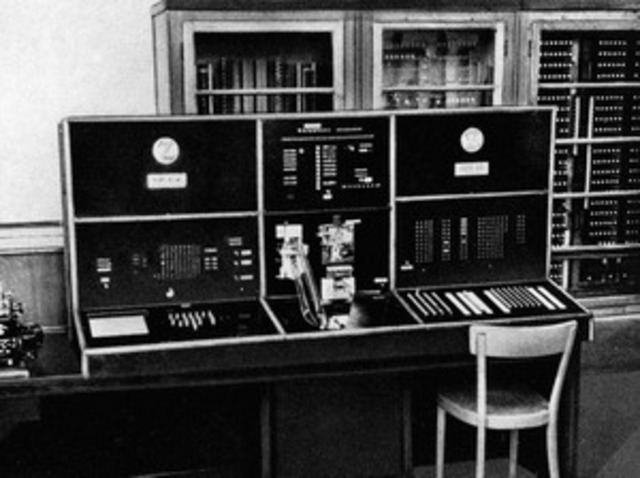 Производство малых ЭВМ