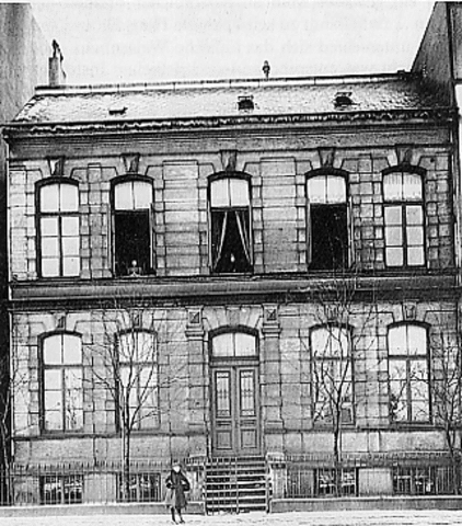 Dave Goes To Hebrew House For Boys