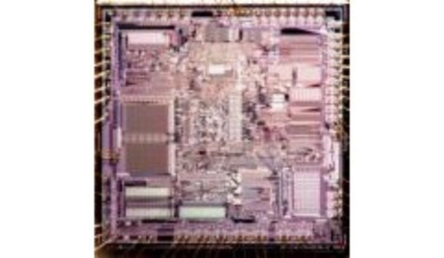 IBM presenta el PC-AT, con procesador Intel 80286