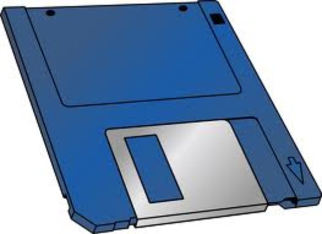 El diskette (disco flexible) en IBM.