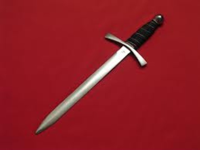 Juliet Wakes up and Kills Herself