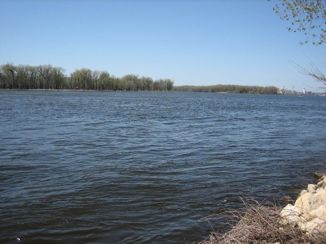 Hiram Sees his Old Friend