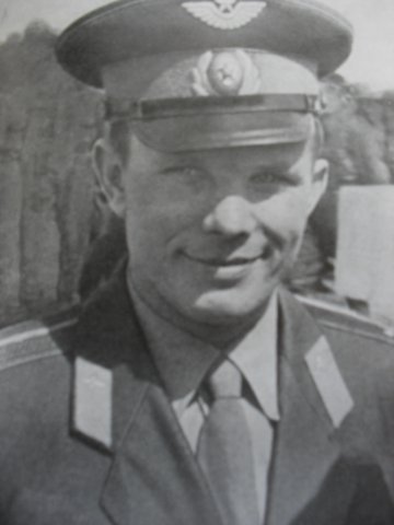 Приказ Главнокомандующего ВВС  о зачислении в группу кандидатов в космонавты.