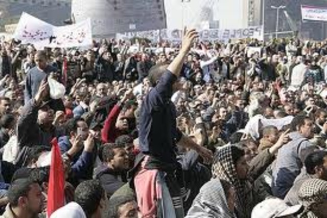Protests begin in the Tahrir once more