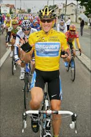 Lance Armstrong wins his record 7th straight Tour de France.