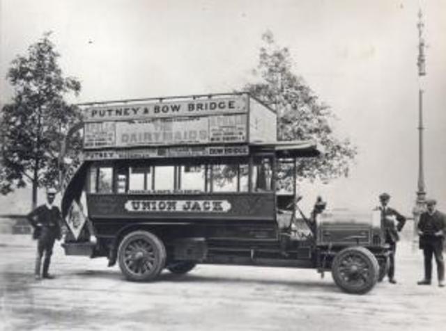 Maudslsey Motor Bus