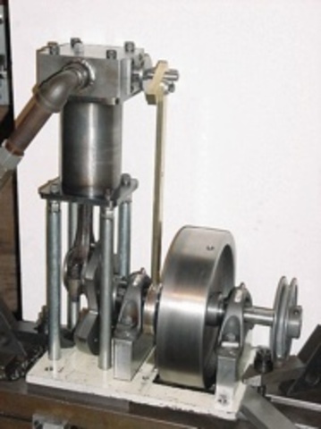 Thomas Savery envented the crude steam engine