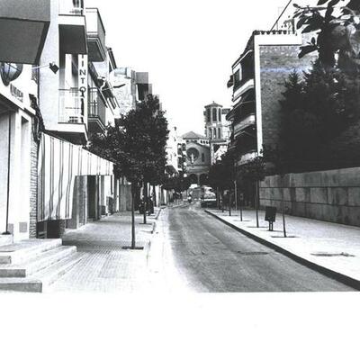 Timeline: historia de cormella isabel