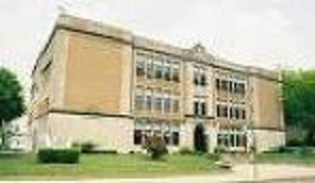 Beyonce' goes to school