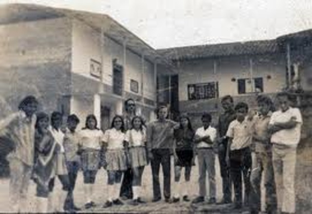 Cambio educativo, guerra de escuelas.