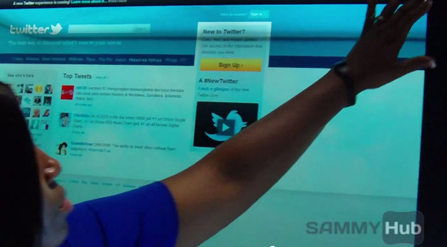 Samsung demuestra el poder de las pantallas transparentes en el CES