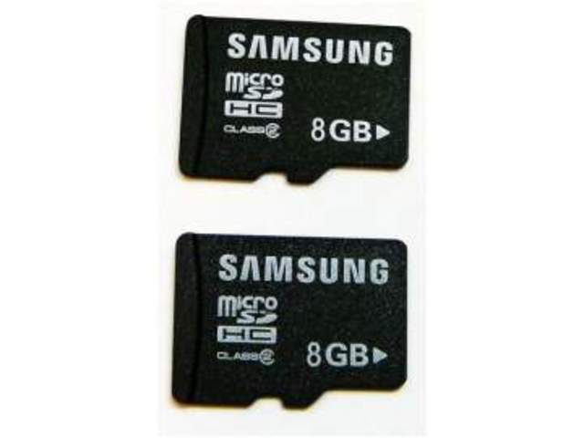 SAMSUNG PRESENTA MEMORIA FLASH DE 8 GB