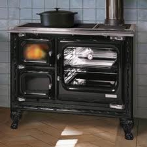 First iron kitchen stove invented