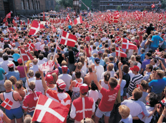 Danmark indtræder i EF