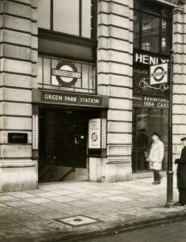 Green Park Underground Station