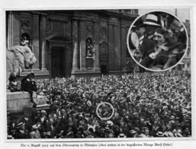 Hitlers in the Crowd