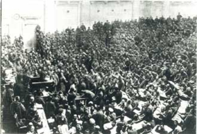 Петроградский Совет рабочих и солдатских депутатов