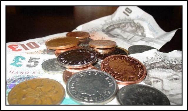 Greyhounds Close Again