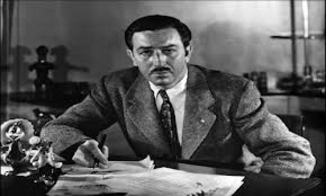 Walt resigns himself to bankrupcy, moves to Hollywood planning to become a director