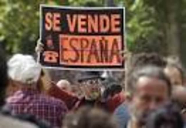 Solbes rebaja las previsiones de crecimiento un punto