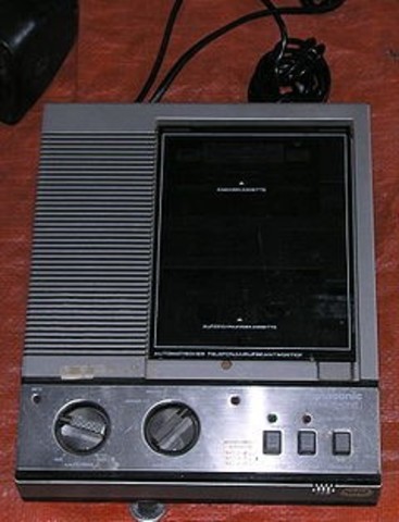 Answering Machine