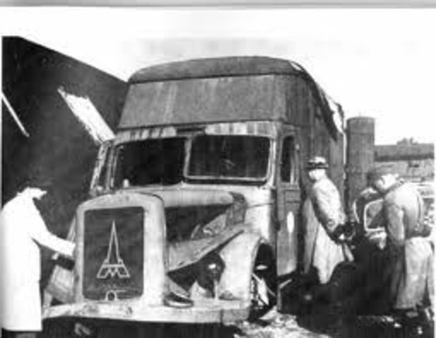Five thousand Austrian Gypsies from the Lódz ghetto are deported to the killing center at Chelmno where they are all killed in mobile gas vans.