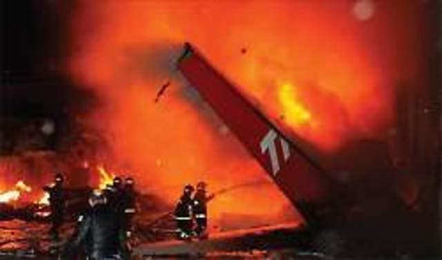 TAM Airlines Airbus 320 Flight 3054 crashes in Brazil with the loss of 199 people