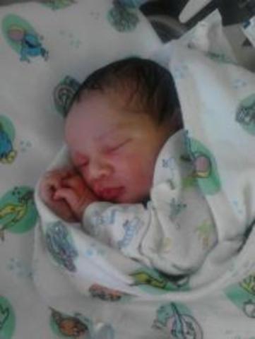 Mi sobrino nacio el 2 de junio