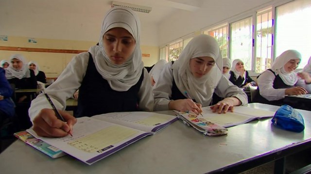 Hebrew taught in Gaza schools, but barriers remain