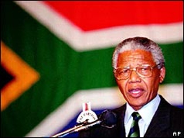 Mandela becomes president