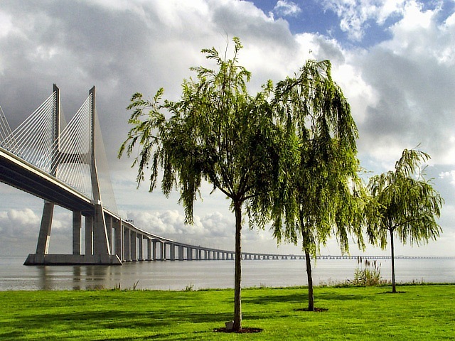 Inaugurada a Ponte Vasco da Gama