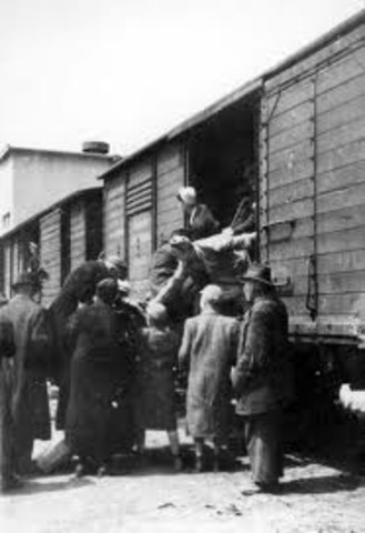 The Nazis begin deportation of Hungarian Jews. Over 430,000 Jews are sent to Auschwitz-Birkenau where most are gassed.