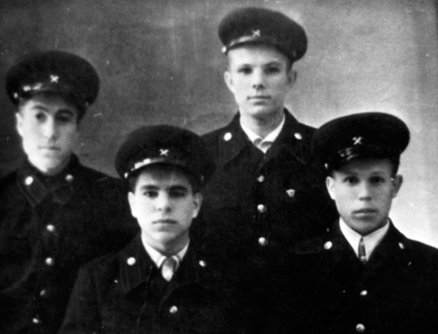 Поступление в Саратовский индустриальный техникум