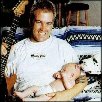 Timeline: La vie de James Bradley Nowell