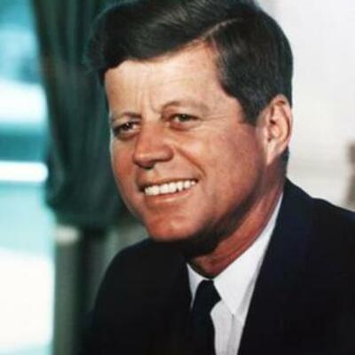 Timeline: La vida de Johnf.kennedy