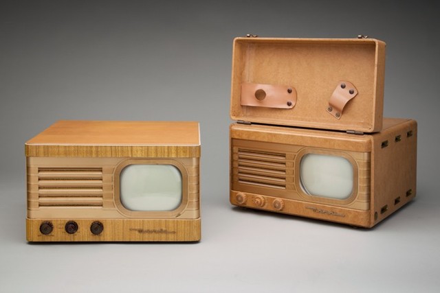 Motorola Golden Television