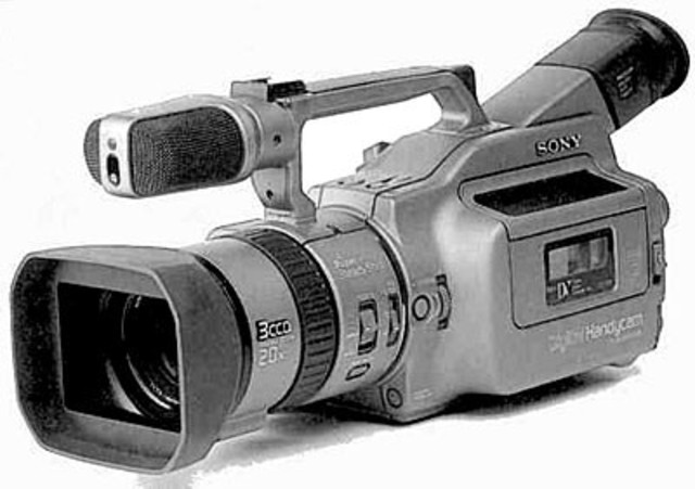 DCR-VX1000