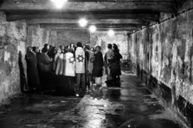 Soviet prisoners of war and Polish prisoners are killed in Nazi test of gas chambers at Auschwitz in occupied Poland.